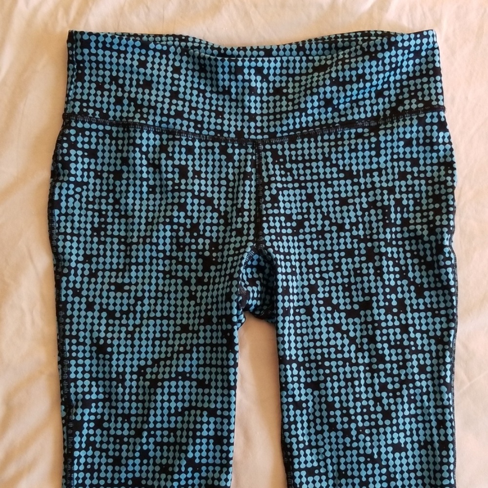 Under Armour running capris